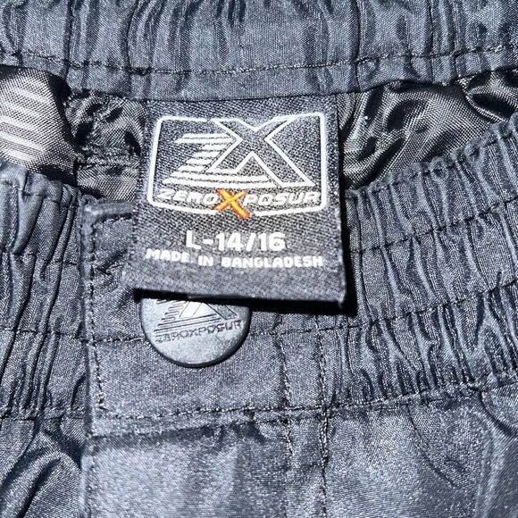 ZeroXposur snow pants    - Picture 2 of 4